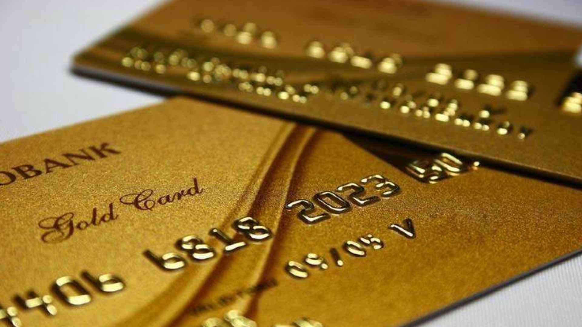 Как выбрать оптимальный способ пополнения зарубежной карты из России