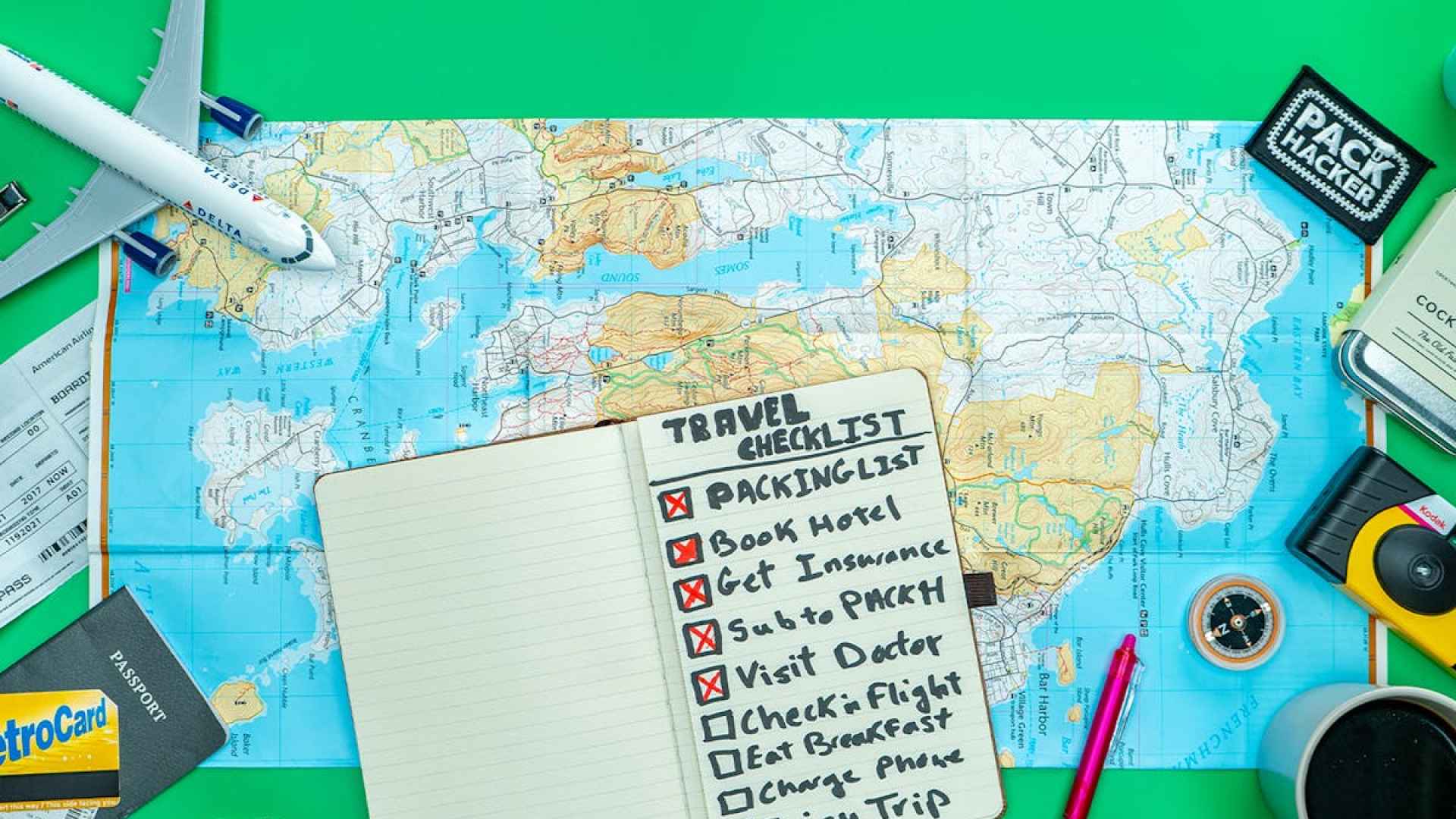 Чем заменить банковскую карту за границей в 2026 году